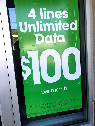 Cell Phone Store «Cricket Wireless Authorized Retailer», reviews and photos, 7206 McKnight Rd, Pittsburgh, PA 15237, USA