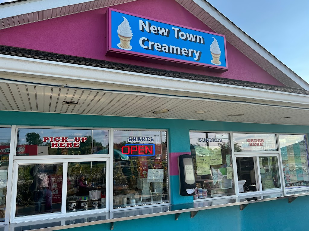 New Town Creamery 22655