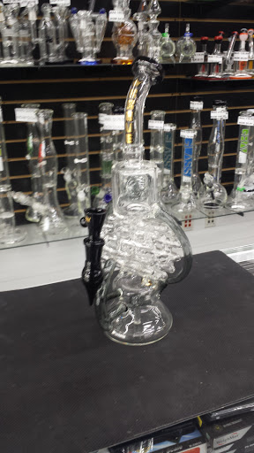 Tobacco Shop «Mr Smoke ( smoke shop & vape outlet )», reviews and photos, 12112 Westheimer Rd, Houston, TX 77077, USA