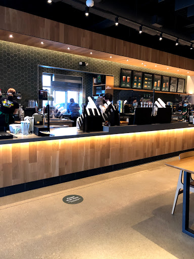Coffee Shop «Starbucks», reviews and photos, 2198 Burton Ln, Martinsville, IN 46151, USA