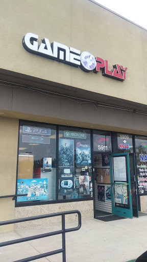 Video Game Store «Gameplay Long Beach», reviews and photos, 5911 E Spring St, Long Beach, CA 90808, USA