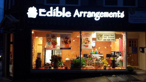 Edible Arrangements, 623 W Lancaster Ave, Wayne, PA 19087, USA, 