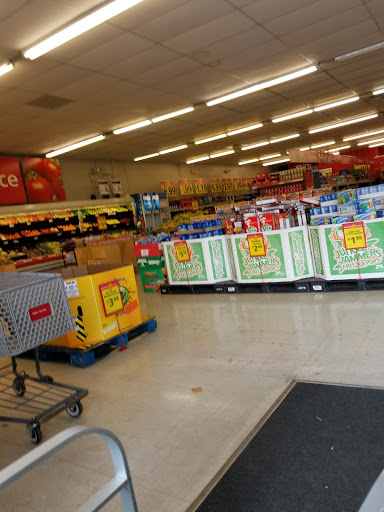 Grocery Store «Save-A-Lot», reviews and photos, 1117 E Commercial St, Springfield, MO 65803, USA