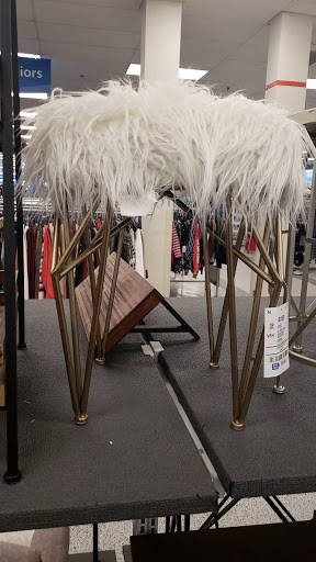 Clothing Store «Ross Dress for Less», reviews and photos, 5800 Baltimore National Pike, Catonsville, MD 21228, USA