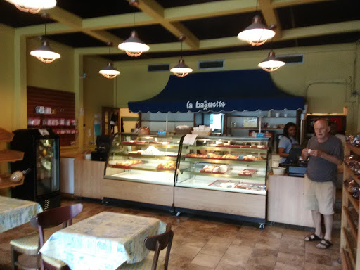 Restaurant «La Baguette French Bread and Pastry Shop», reviews and photos, 3088 Poplar Ave, Memphis, TN 38111, USA
