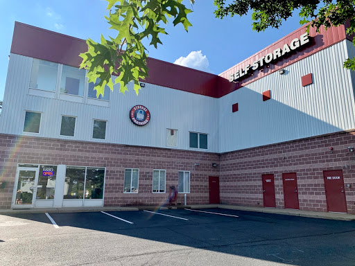 6880 Commercial Dr, Springfield, VA 22151, USA