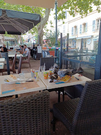 Atmosphère du Restaurant Simpl'&Chic à Bastia - n°2