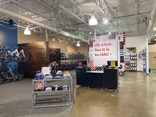 Bicycle Store «Trek Bicycles of Raleigh», reviews and photos, 10911 Raven Ridge Rd # 107, Raleigh, NC 27614, USA