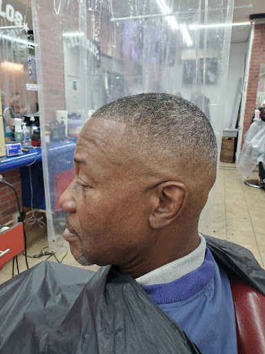 Barber Shop «Dominican Barber Shop», reviews and photos, 2120 Caton Ave, Brooklyn, NY 11226, USA