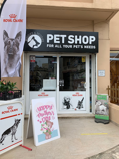 Moggies and Doggies Pet Shop