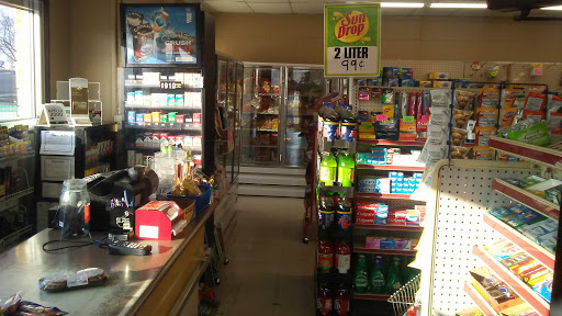 Mocol's Super Market