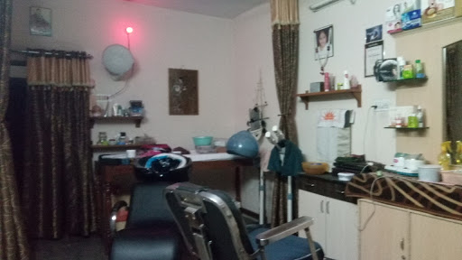 Jaya Beauty Parlour