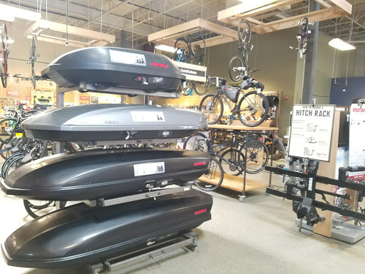 Camping Store «REI», reviews and photos, 11581 Fountains Dr, Maple Grove, MN 55369, USA