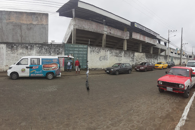 Estadio Maximino Puertas - Pedernales