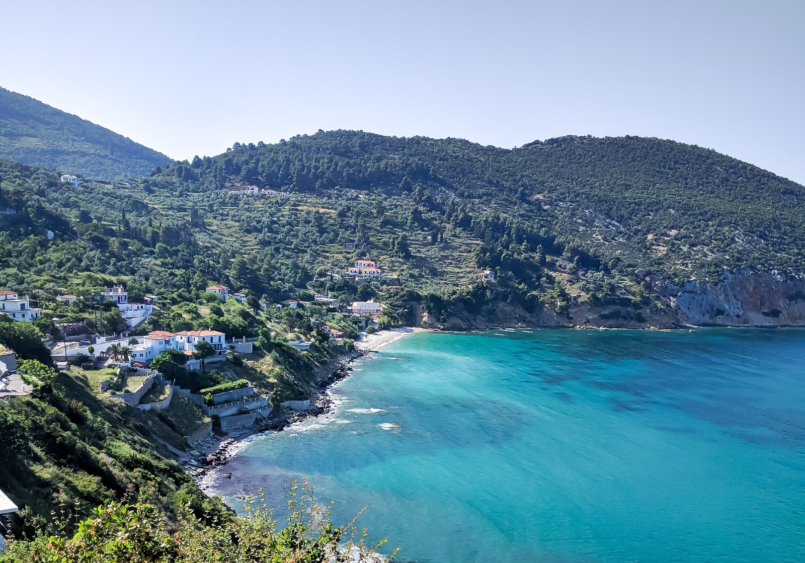 Φωτογραφία του Paralia Glifoneri με επίπεδο καθαριότητας πολύ καθαρό