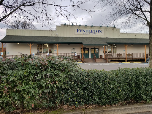 Clothing Store «Pendleton Washougal Mill Store», reviews and photos, 2 Pendleton Way, Washougal, WA 98671, USA