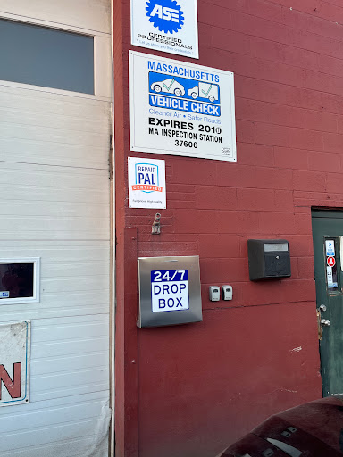 Auto Repair Shop «Brazusa Auto Repair», reviews and photos, 731 Dutton St, Lowell, MA 01854, USA