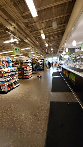 Grocery Store «Seward Community Co-op - Friendship Store», reviews and photos, 317 E 38th St, Minneapolis, MN 55409, USA