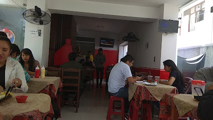 La Sansi Fast Food - Benjamín Blanco Entre Ricardo Terrazas, C. Julián María López y, Cochabamba, Bolivia