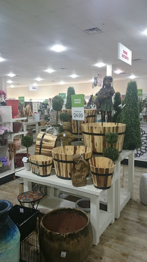 Department Store «HomeGoods», reviews and photos, 7491 North Point Pkwy, Alpharetta, GA 30022, USA