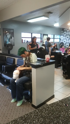 Hair Salon «Blondies Hair Salons Inc», reviews and photos, 5615 US Hwy 98 N, Lakeland, FL 33809, USA