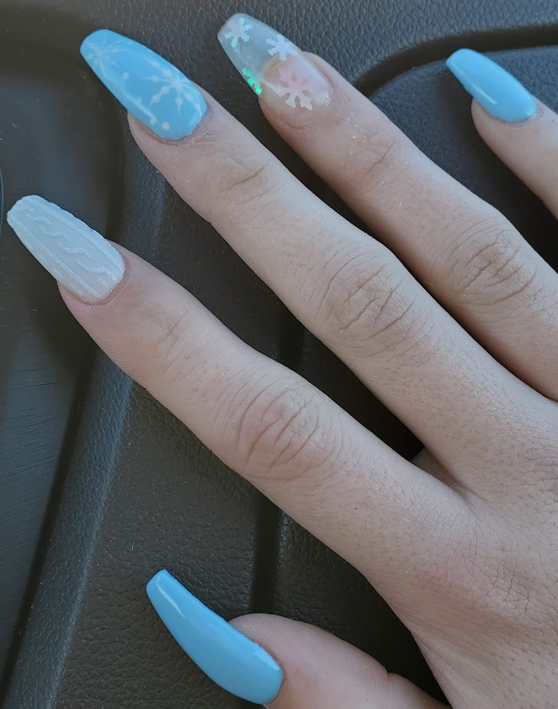 Nail Lounge Machesney Park, IL 61115 Services and Reviews