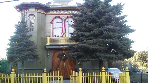 Shopping Mall «Tannery Shopping Center», reviews and photos, 50 Water St, Newburyport, MA 01950, USA