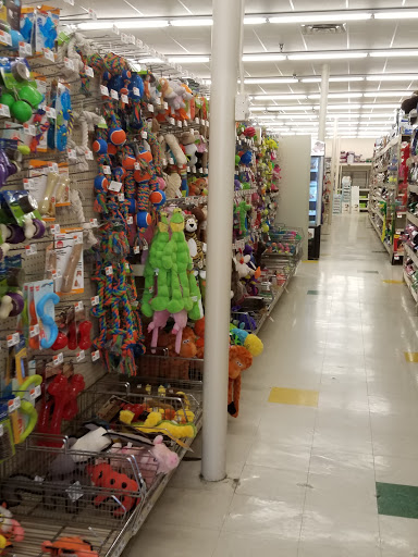 Pet Supply Store «Pet Supplies Plus», reviews and photos, 1235 Western Ave #6, Albany, NY 12203, USA