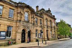 Queen's Hall Arts Centre image