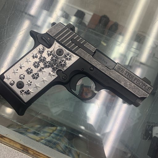 Gun Shop «South Dade Jewelry & Gun Exchange», reviews and photos, 20848 S Dixie Hwy, Miami, FL 33189, USA