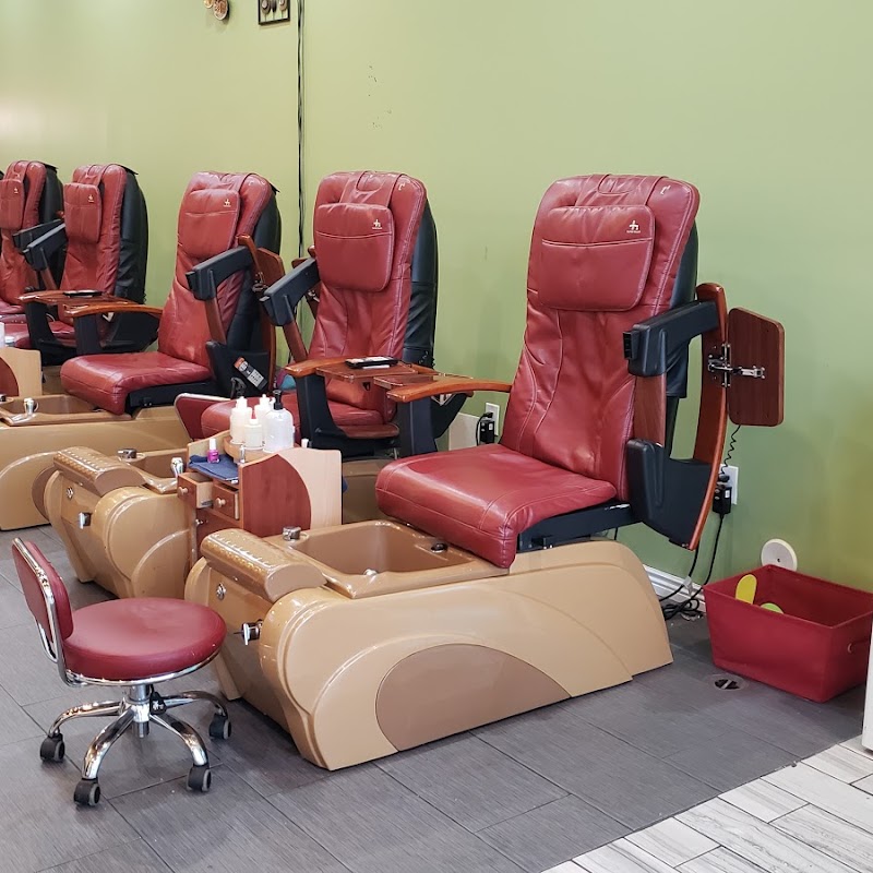 Lily Nails Broomfield, CO