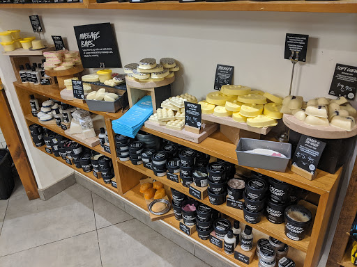 Cosmetics Store «Lush», reviews and photos, 4200 Conroy Rd, Orlando, FL 32839, USA