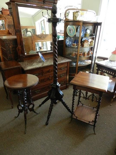 Clock Corner Antiques