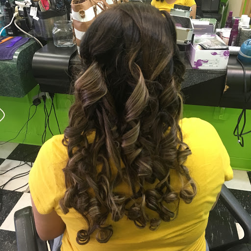 Beauty Product Supplier «M. Paloma Beauty Salon», reviews and photos, 7555 Long Point Rd Suit B, Houston, TX 77055, USA