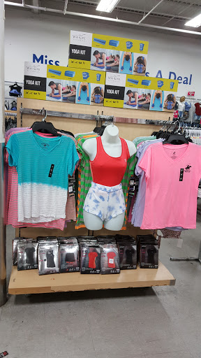 Discount Store «Factory 2-U (Fallas Discount Stores)», reviews and photos, 3600 Gus Thomasson Rd #175, Mesquite, TX 75150, USA