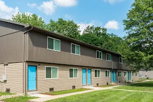 Metro Apartments at Collinsville image