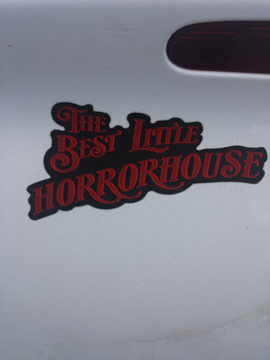 Thrift Store «Goodwill - Sherman Oaks», reviews and photos, 14760 Ventura Blvd, Sherman Oaks, CA 91403, USA