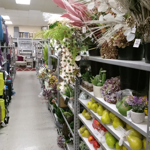 Home Goods Store «Tuesday Morning», reviews and photos, 23855 Hawthorne Blvd, Torrance, CA 90505, USA