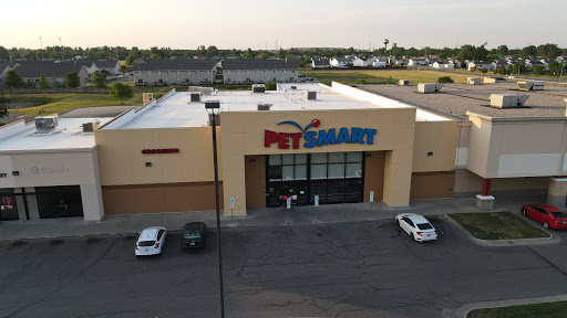 PetSmart, 1630 13th Ave E, West Fargo, ND 58078, USA, 