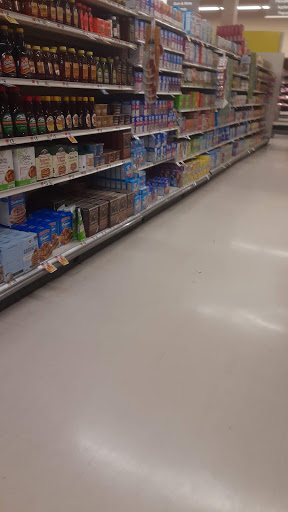 Grocery Store «Stop & Shop», reviews and photos, 240 E Sandford Blvd, Mt Vernon, NY 10550, USA