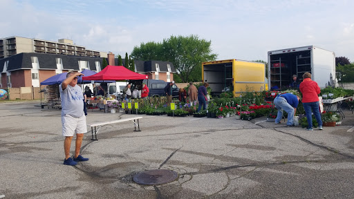 Supermarket «Mt Clemens farmers Market», reviews and photos, 135 N River Rd, Mt Clemens, MI 48043, USA