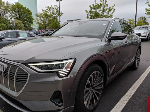 Car Dealer «Cascade Auto Group», reviews and photos, 4149 State Rd, Cuyahoga Falls, OH 44223, USA