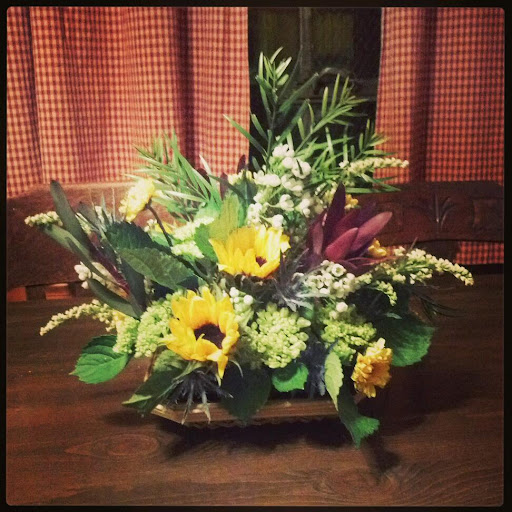 Florist «Eichholz Flowers», reviews and photos, 133 E Main St, Waynesboro, PA 17268, USA