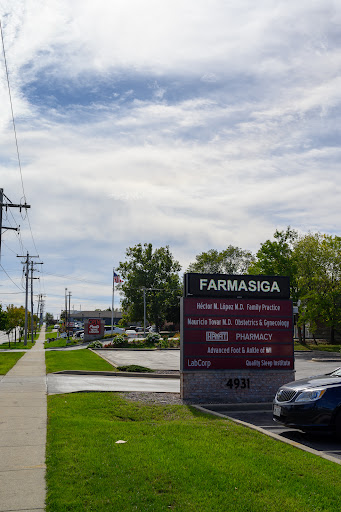 Pharmacy «Hayat Pharmacy», reviews and photos, 4931 S 27th St, Greenfield, WI 53221, USA