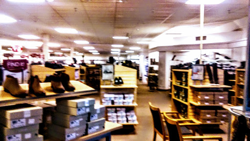 Department Store «Bon-Ton», reviews and photos, 6929 Williams Rd, Niagara Falls, NY 14304, USA