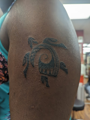Explore unique sister tattoo ideas, creative tattoo ideas in Honolulu, available at Skin Deep Tattoo and Piercing Waikiki