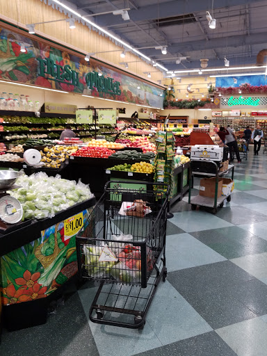 Supermarket «Vallarta Supermarkets», reviews and photos, 10950 Sherman Way, Burbank, CA 91505, USA