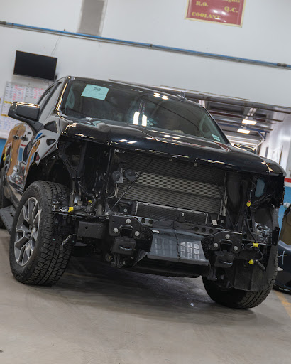 Auto Body Shop «Compact Auto Body - Middletown», reviews and photos, 660 NJ-35, Middletown, NJ 07748, USA