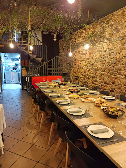 Can Xela Restaurant - Carrer dels Banys, 60, 08530 La Garriga, Barcelona, Spain