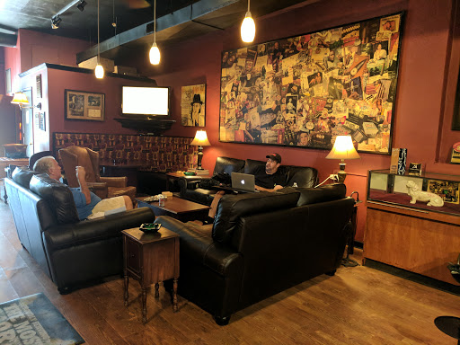 Cigar Shop «Executive Cigar Shop & Lounge», reviews and photos, 837 E New Haven Ave, Melbourne, FL 32901, USA